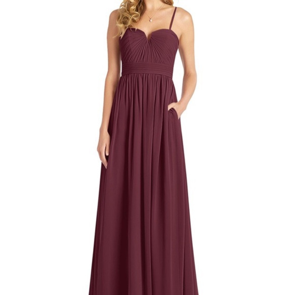 Azazie Lara Bridesmaid Dress
Cabernet      
Size A10